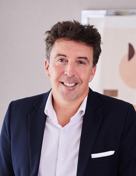 Alex Busher, Yacht Broker at Edmiston 