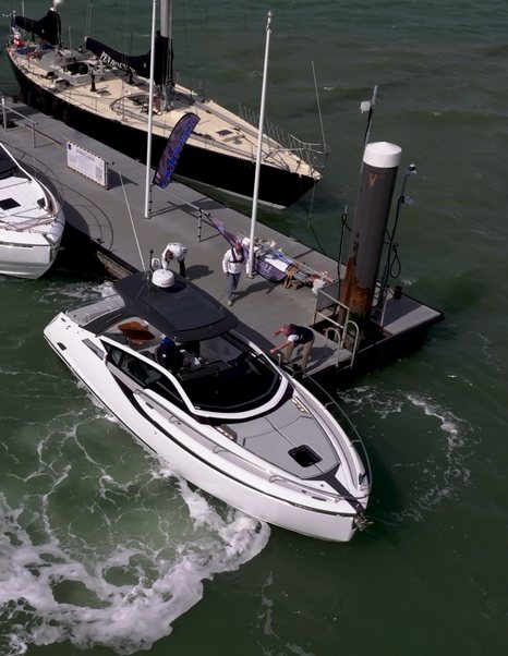 Fairline-F33-overhead-docking-marina