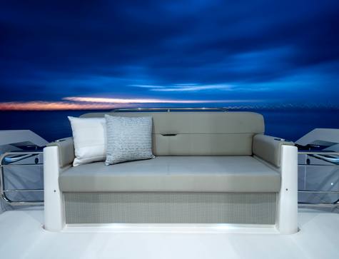 Tiara C39 Yacht (2015 - 2024)