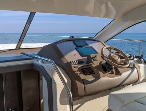 Sessa Marine Fly42 Boat