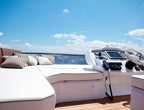 Sessa Marine Fly42 Boat
