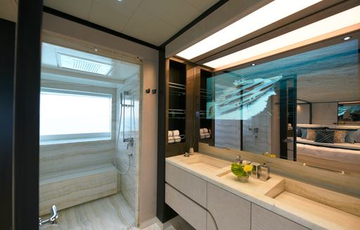 Majesty 120 owner’s cabin