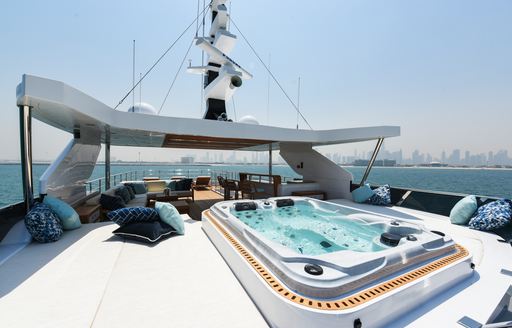 Majesty 120 sun deck with jacuzzi