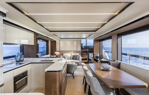 Absolute Navetta 68 deck salon