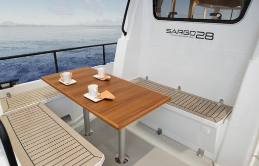 Sargo 28 cockpit