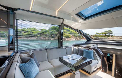 Sunseeker 65 Salon