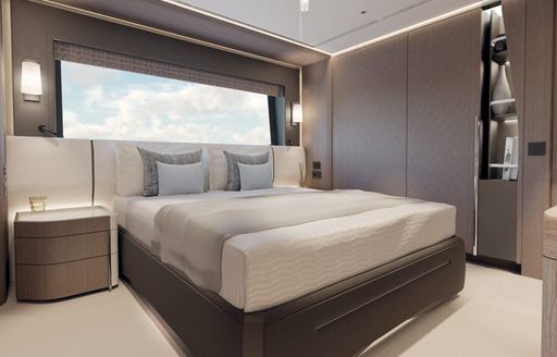 Sunseeker 100 Yacht guest stateroom