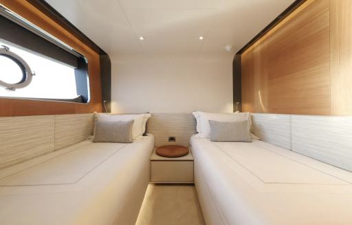 Ocean-Alexander-35-Puro-twin-cabin