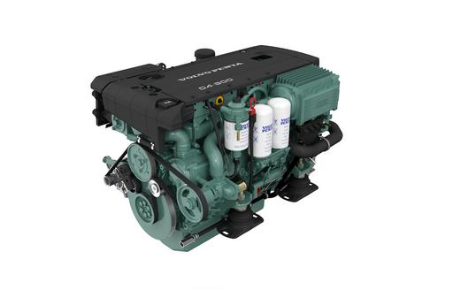 Volvo Penta D4 engine