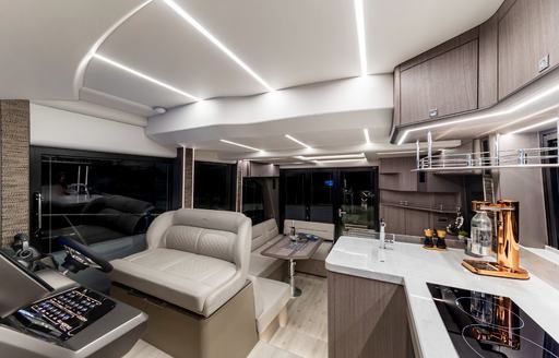 Galeon 440 FLY