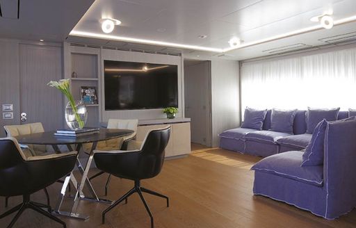 An intimate guest area on board the Benetti Mediterraneo 116