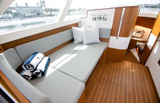 Bertram 35 interior