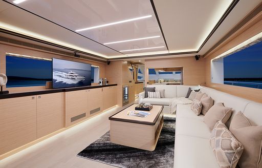 Salon on Horizon E81 with sofa facing large TV