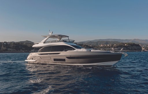 Azimut-Fly-72-profile