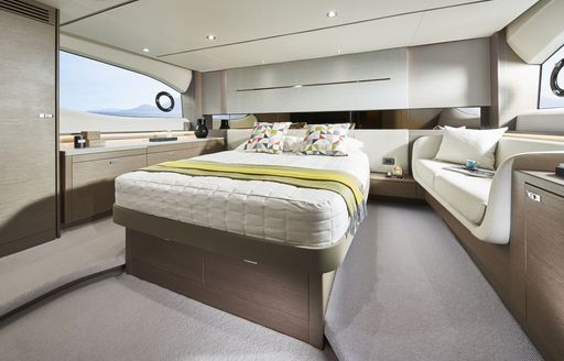 sports yacht Princess V55 master cabin