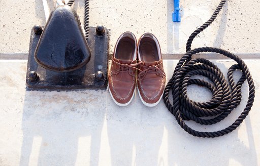 boat shoes deck shoes dockside mooring line