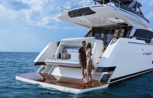 ferretti 720 decks