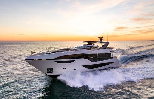 Sunseeker 100 Yacht