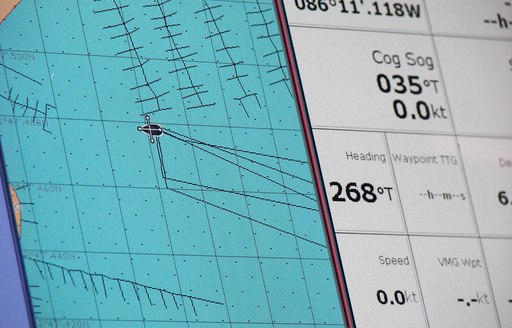 pilotage plan on chartplotter into marina or harbour