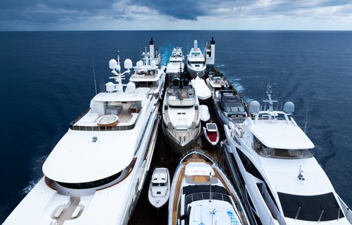 yacht transportation by sea 