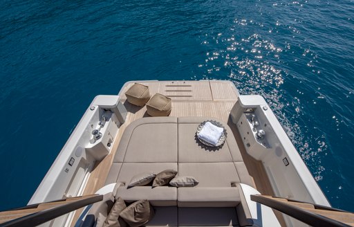 Bluegame BG42 aft deck