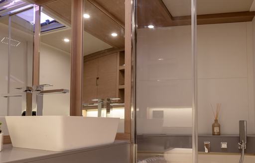 Pardo-GT52-ensuite