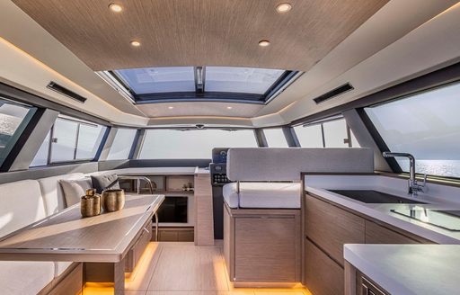 Pardo-GT52-galley-up