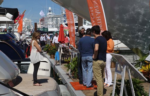 Miami visitors to Miami boat show