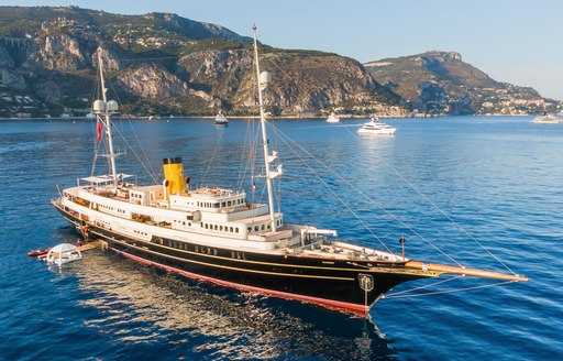 NERO classic yacht