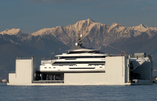 explorer yacht POLARIS floating dock