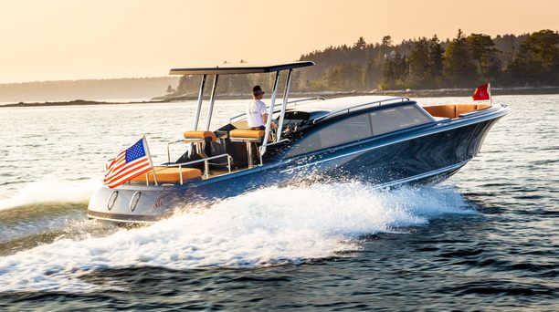 Hodgdon introduces latest 11.4m superyacht limousine tender