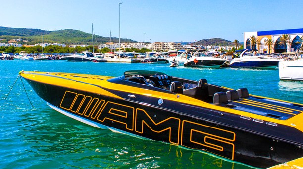 Powerboat brand Cigarette Racing under new ownership