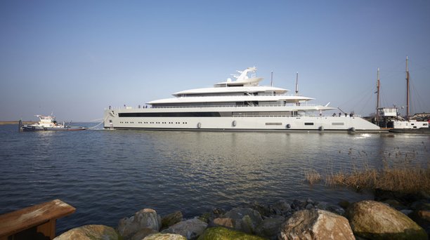 MOONRISE: Feadship Successfully Delivers 100m Superyacht