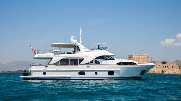 26m Benetti Legend 85 Motor Yacht Rebecca V Changes CA and Receives €50,000 Price Reduction