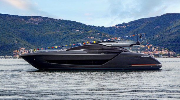 Riva Launches Second 88’ Folgore Flybridge Superyacht