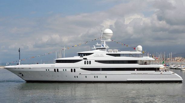 New 65m Hull F74 launched by Codecasa 