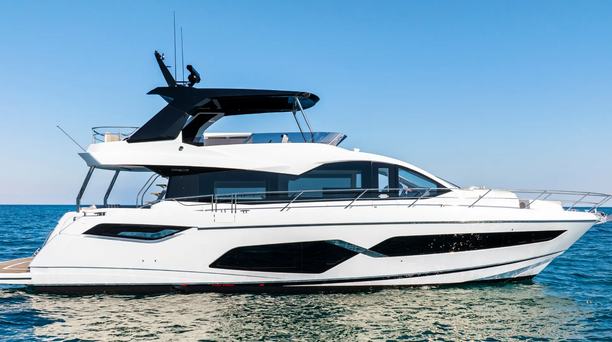 Sunseeker Manhattan 68 Yacht Makes Show Premiere at Genoa International Boat Show 2025