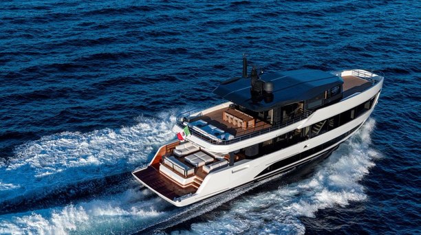 A96-01: Arcadia Yachts reveals the first official photos