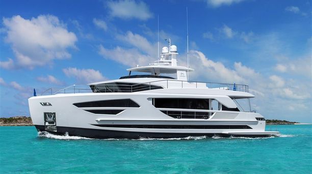 Major Price Reduction on Horizon Yacht Midnight Moon