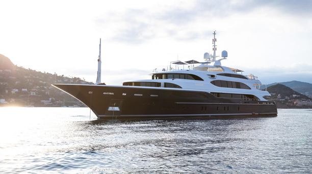 Refitted 60m Benetti Motor Yacht Vision Sees Major €3.5M Price Reduction