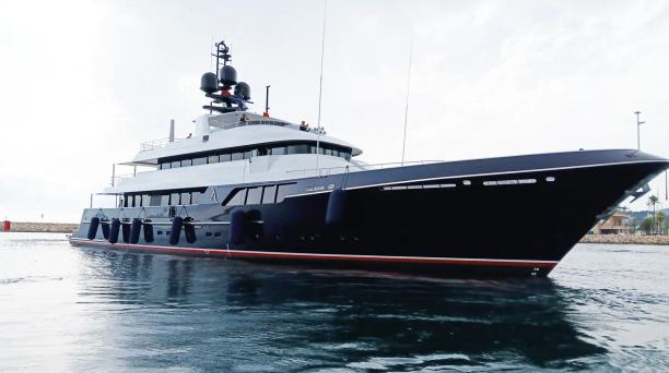 WATCH: 46m Cheoy Lee Explorer Yacht Avalon 101 Relaunched 