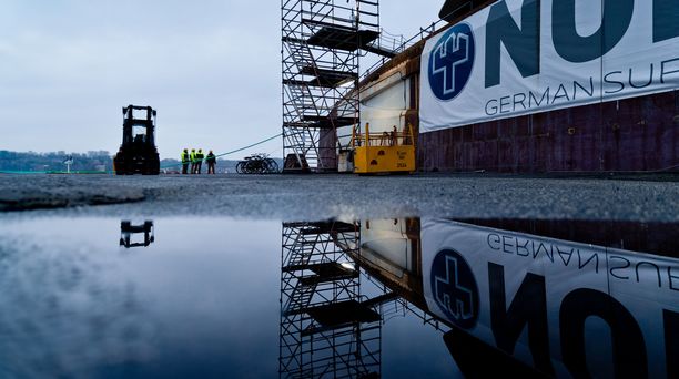 Lürssen Offers to Acquire Nobiskrug to Secure Jobs Amid Insolvency