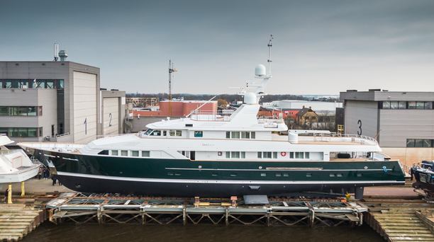 Feadship: Relaunch of 50m superyacht EMERALD