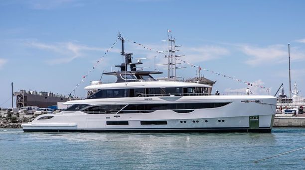 40m Benetti Oasis 40M Superyacht Lady Sarah Delivered Following Charter-to-Ownership Journey