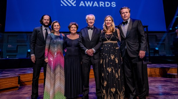 Kommer Damen awarded prestiguous Lifetime Achievement Award at Maritime Awards Gala 