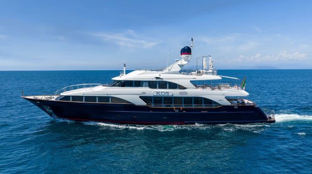 37m Benetti Classic 120 Superyacht Kos Returns to the Water After Six-Month Refit 