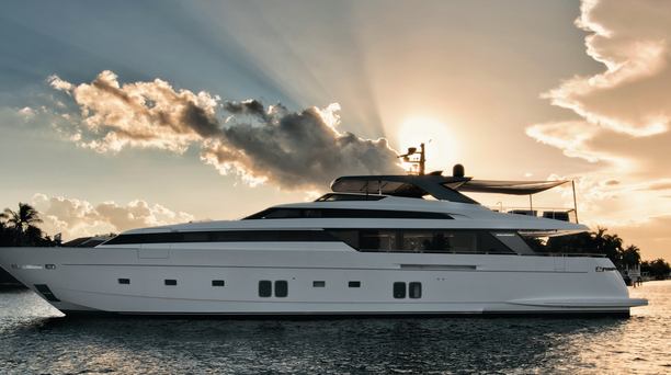 €500,000 Price Reduction on 37m Sanlorenzo SL118 Superyacht Amorcito