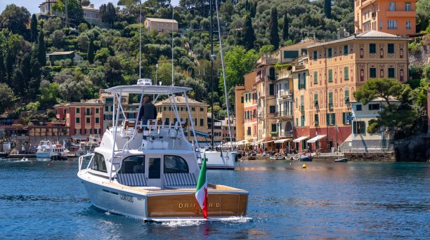 Bertram Yachts boosts manufacturing capabilities, and unveils the latest Bertram 35 in Italy