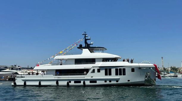 BEE: 35m Explorer Yacht Launched 