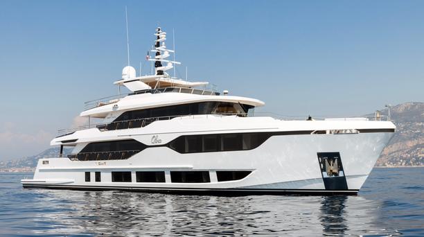 38m Gulf Craft Majesty 120 Superyacht Olivia Sold